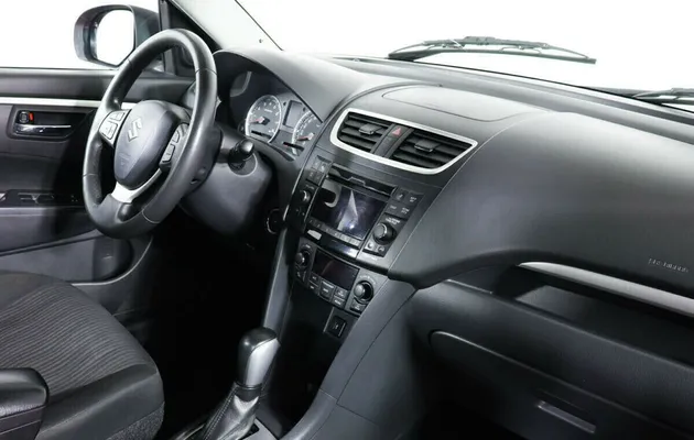 Suzuki Swift III, фото №6