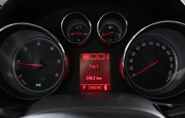 Opel Insignia, фото №10