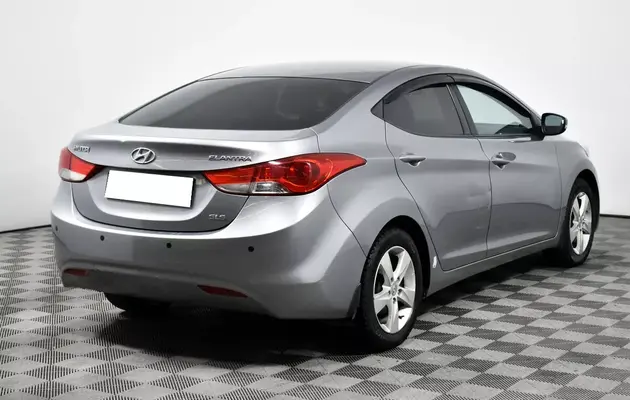 Hyundai Elantra, фото №5