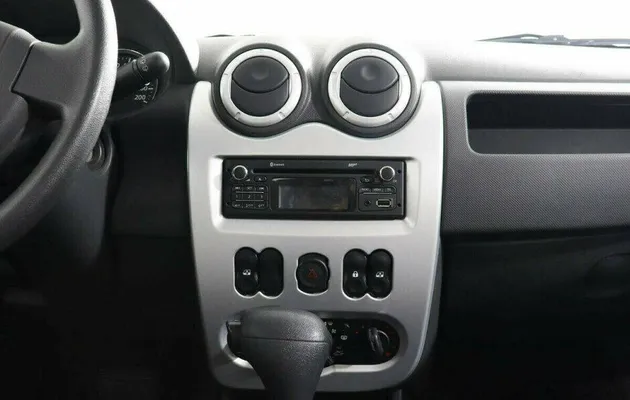 Renault Sandero 1.6 Автомат, фото №6