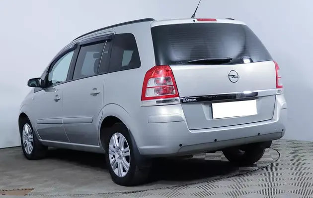 Opel Zafira, фото №2