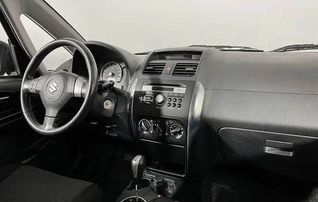 Suzuki SX4, фото №9