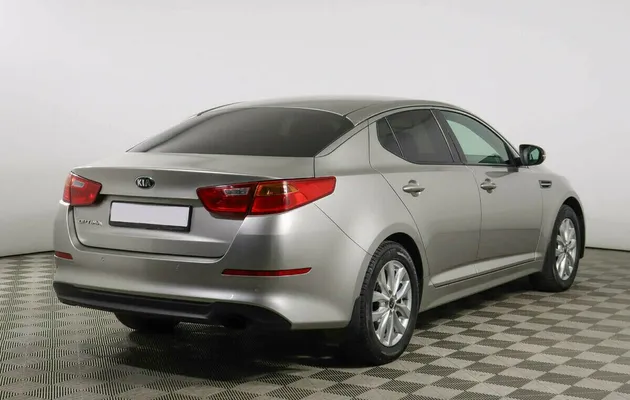 Kia Optima III Рестайлинг, фото №2
