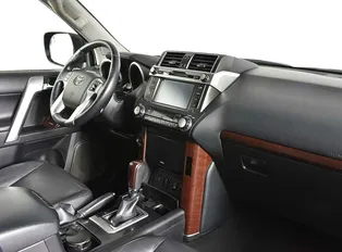 Toyota LAND_CRUISER_PRADO