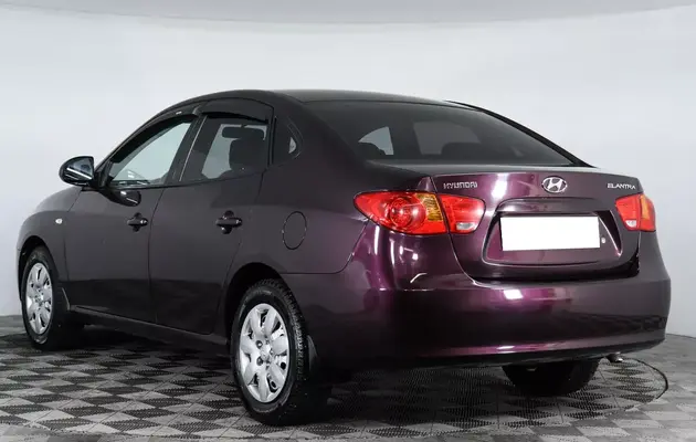 Hyundai Elantra, фото №7