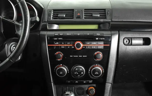 Mazda 3, фото №11
