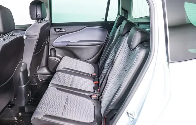 Opel Zafira, фото №13