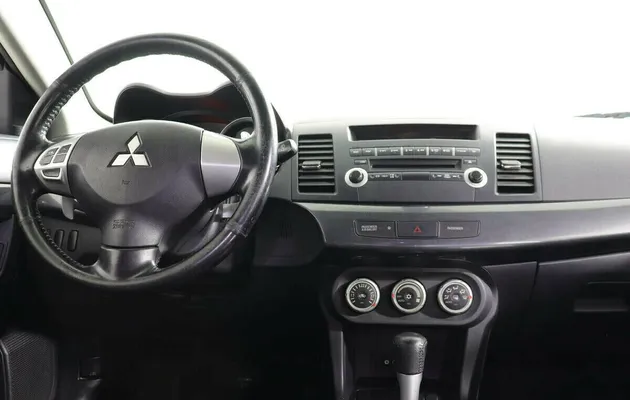 Mitsubishi Lancer X, фото №5