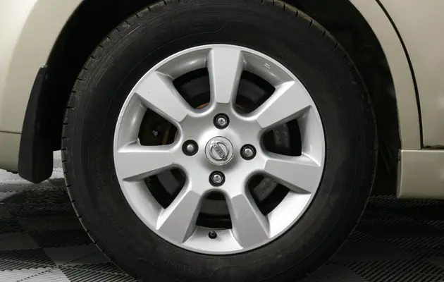 Nissan Tiida, фото №19