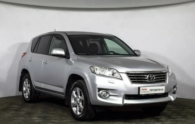 Toyota RAV4 2.0 Вариатор, фото №3