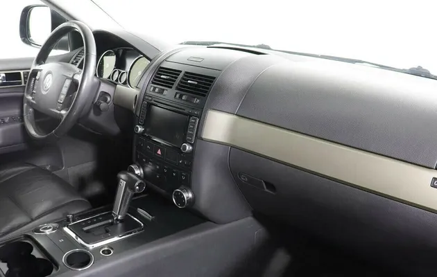 Volkswagen Touareg I Рестайлинг, фото №7