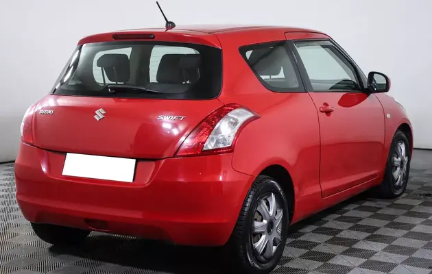 Suzuki Swift, фото №5