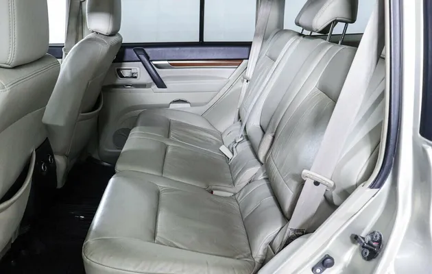 Mitsubishi Pajero IV, фото №6