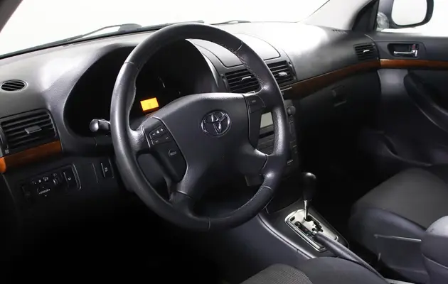 Toyota Avensis, фото №14