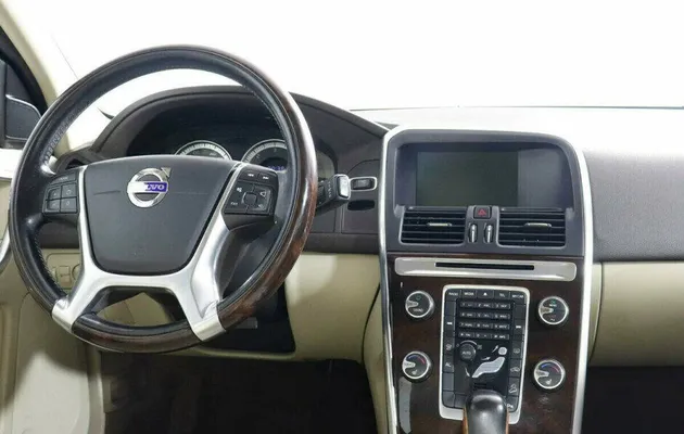 Volvo XC60 2.4 Автомат, фото №5