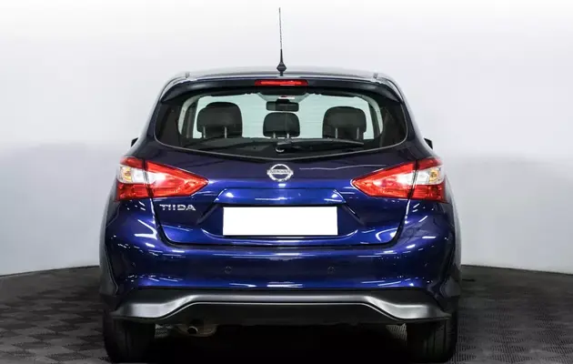 Nissan Tiida, фото №6