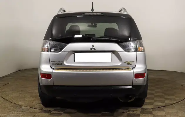 Mitsubishi Outlander, фото №3