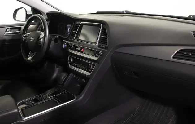 Hyundai Sonata, фото №9