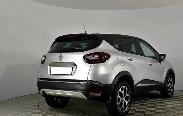 Renault kaptur cvt 2016 с пробегом 86 540 км, фото №9