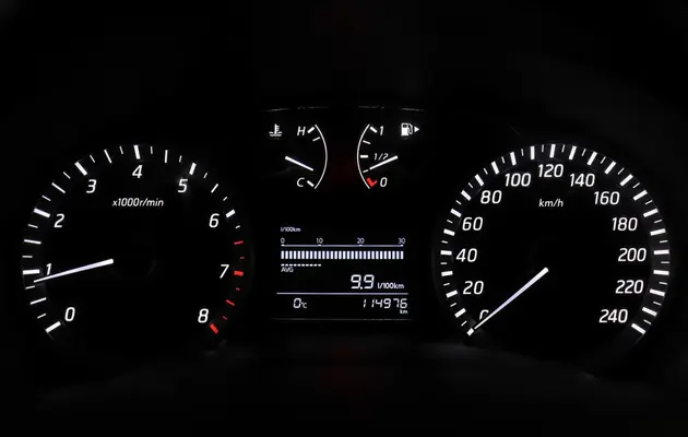 Nissan Tiida, фото №13