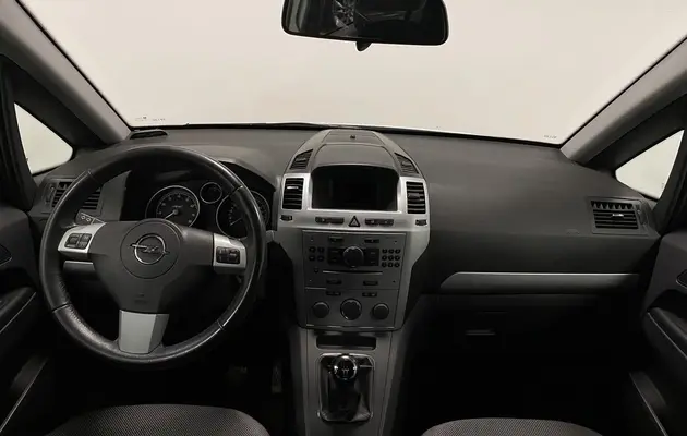Opel Zafira, фото №10