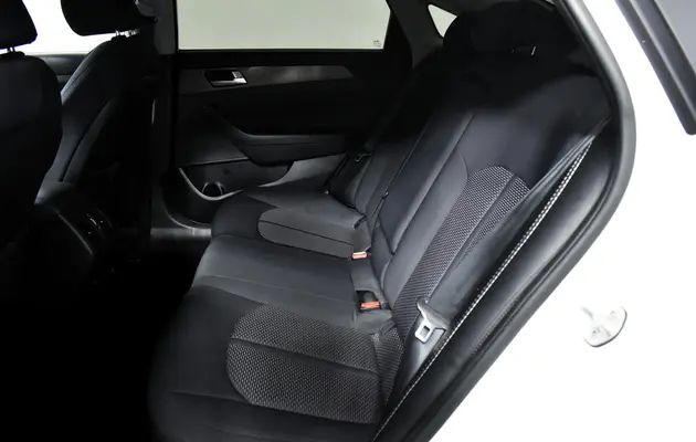 Hyundai Sonata, фото №11