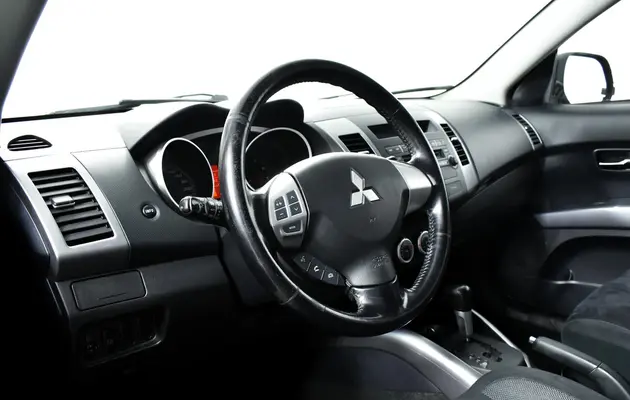 Mitsubishi Outlander, фото №13