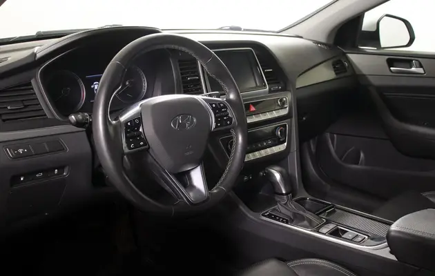 Hyundai Sonata, фото №13