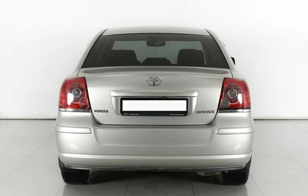 Toyota Avensis II Рестайлинг, фото №3