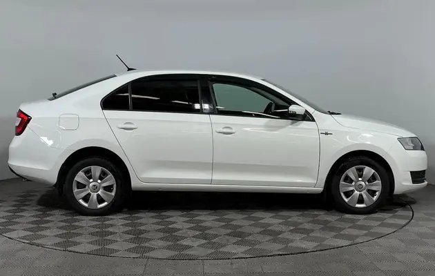 Skoda Rapid, фото №4