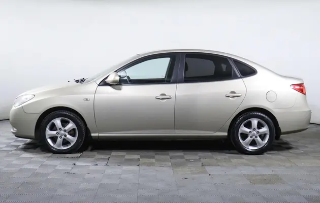 Hyundai Elantra, фото №8