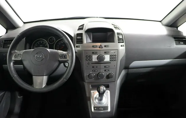 Opel Zafira B, фото №7