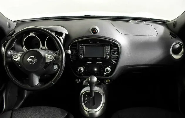 Nissan Juke 1.6 Вариатор, фото №8