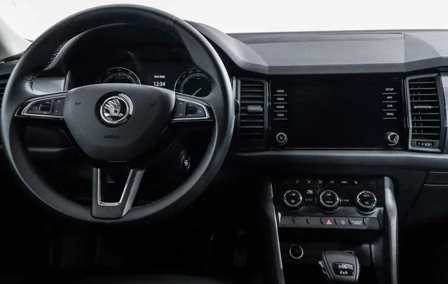 Skoda kodiaq робот 2017 с пробегом 54 396 км, фото №4