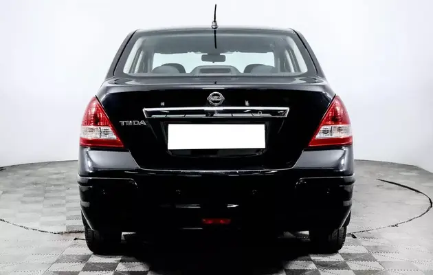 Nissan Tiida, фото №3