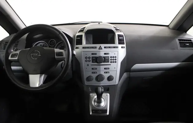 Opel Zafira, фото №12