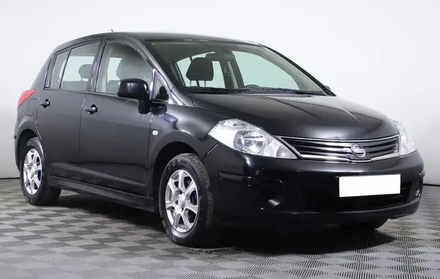 Nissan Tiida, фото №3