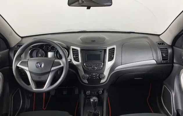 Changan CS35, фото №8