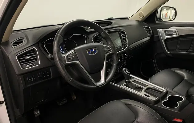 Geely Emgrand X7, фото №9