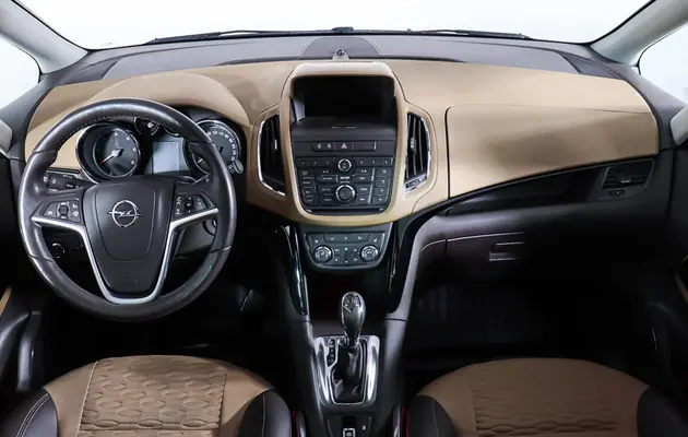 Opel Zafira, фото №13