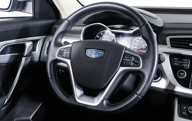 Geely Atlas, фото №17