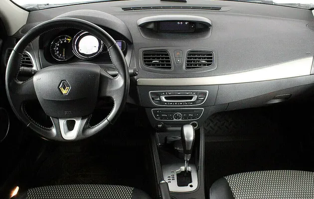 Renault fluence, фото №5
