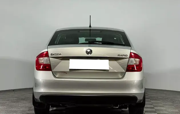 Skoda Rapid, фото №6