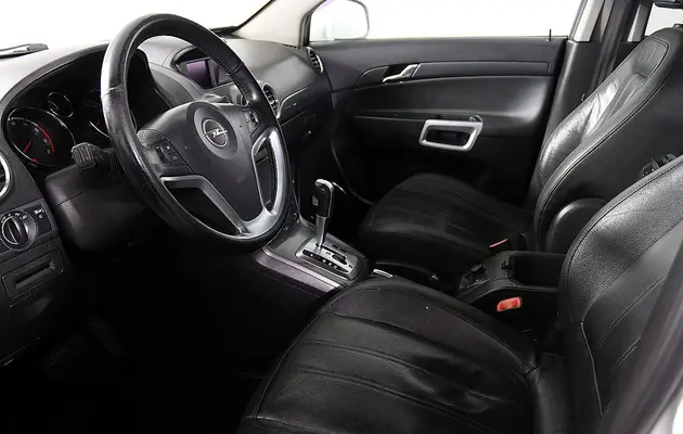 Opel Antara, фото №15