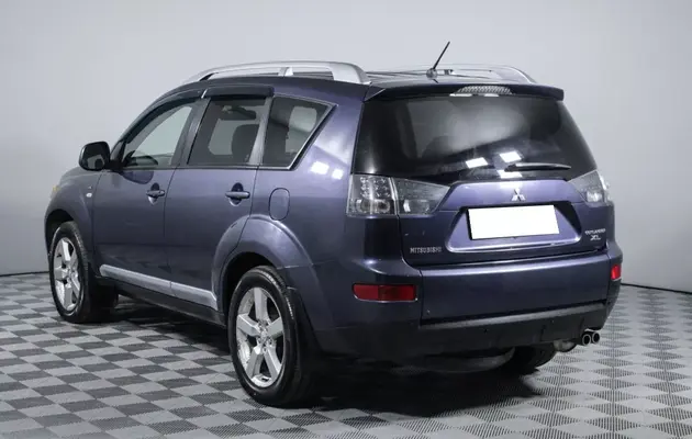 Mitsubishi Outlander, фото №7