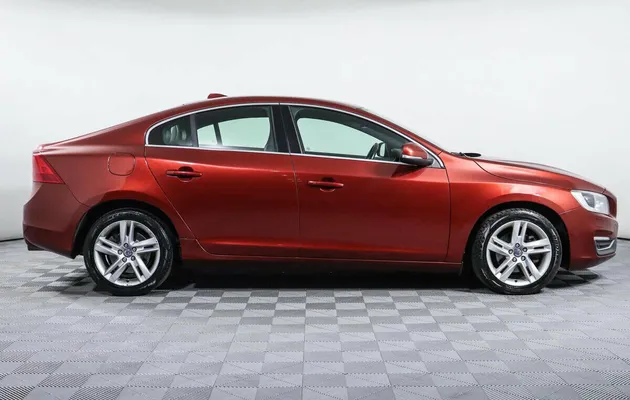 Volvo S60 II Рестайлинг, фото №2