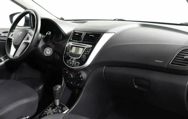 Hyundai Solaris 1.4 Автомат, фото №5