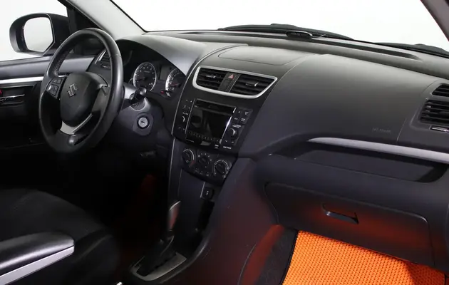 Suzuki Swift, фото №9