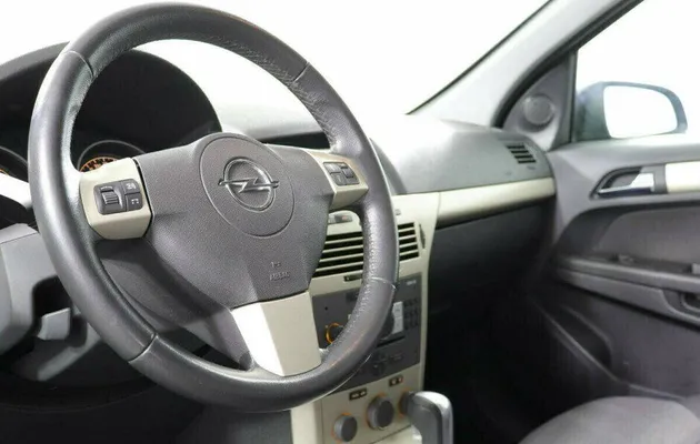 Opel Astra 1.8 Автомат, фото №7