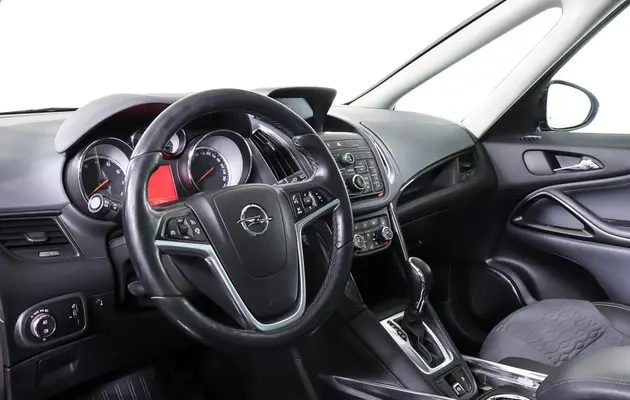 Opel Zafira, фото №16